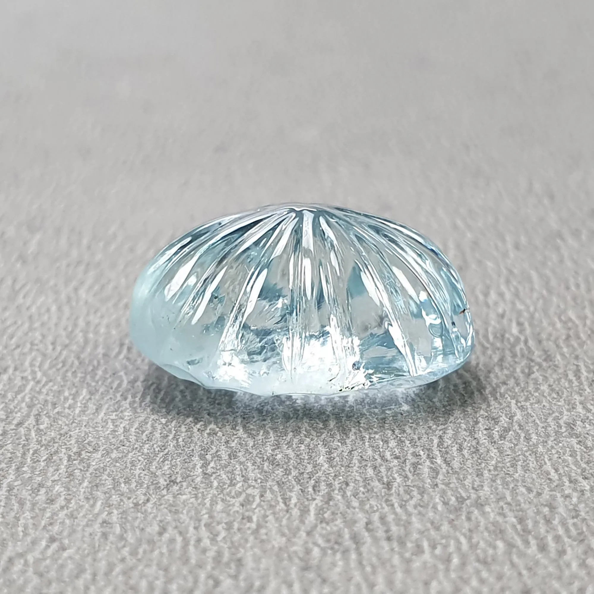 BLUE AQUAMARINE Gemstone Carving  : 10.00cts Natural Untreated Aqua Hand Carved Oval Shape 16*12mm (With Video)