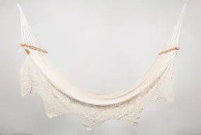 Boho Natural Cotton Hammock With Geometric Fringe (Wooden Bar)