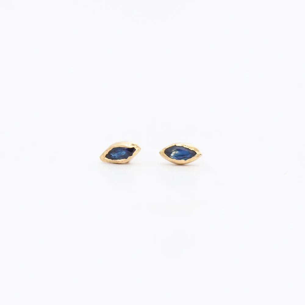 Bud Sapphire Earrings