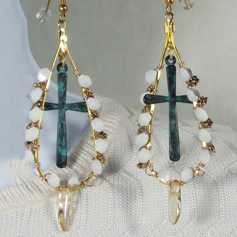 Edlyn Tear Drop Hoop Bead Earrings