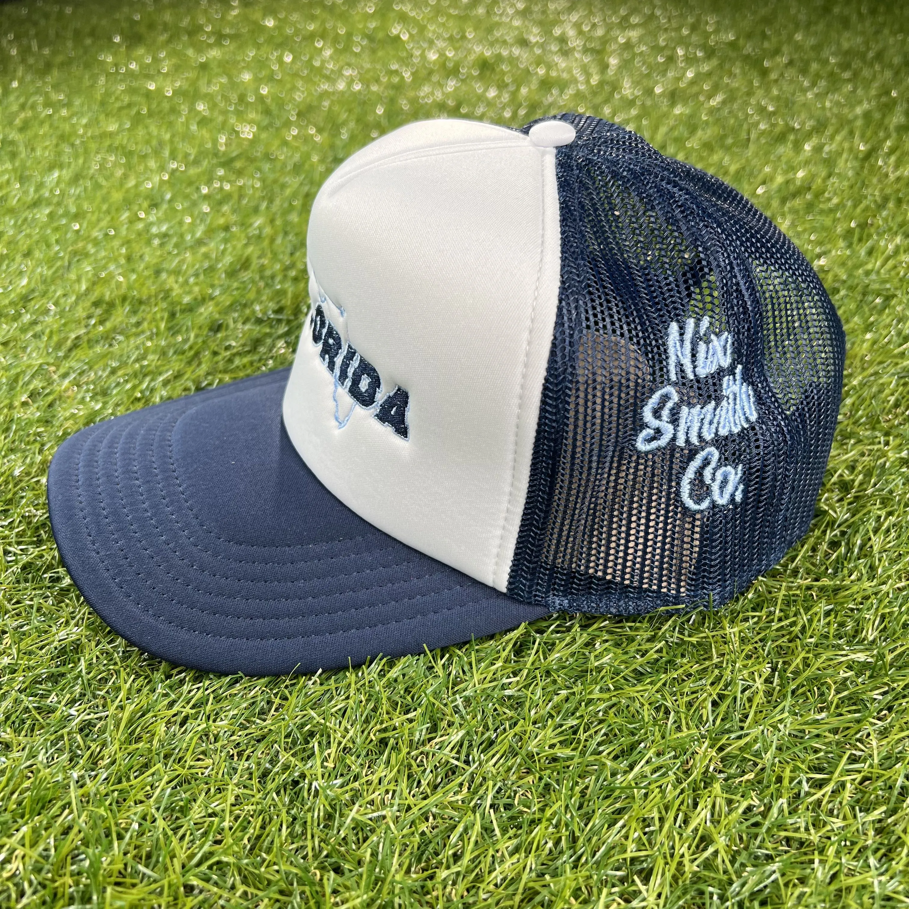 Florida Map Mesh Trucker Hat (Light Blue/Navy/Wte)