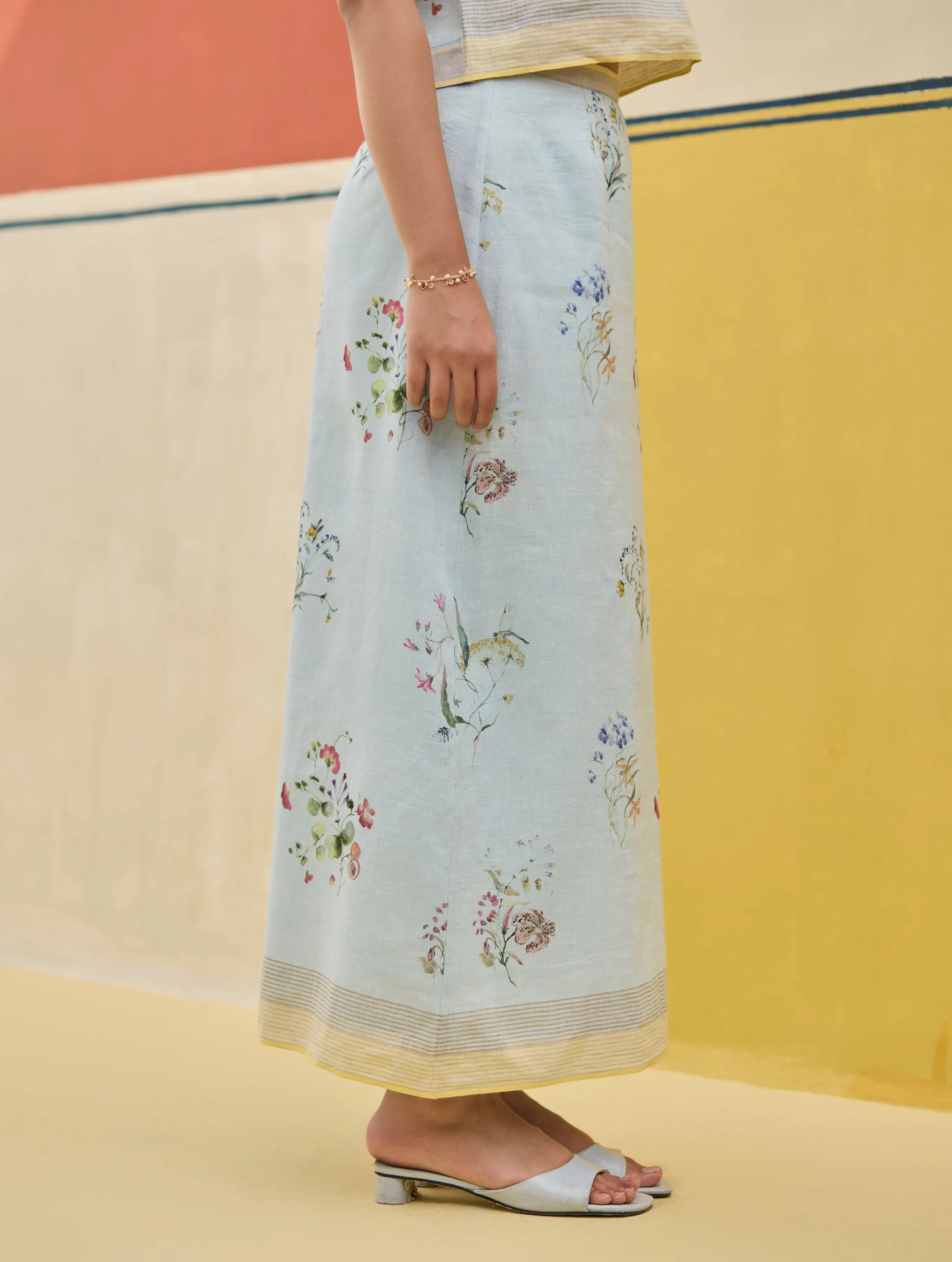 Leena Watercolour Floral Skirt - Sky