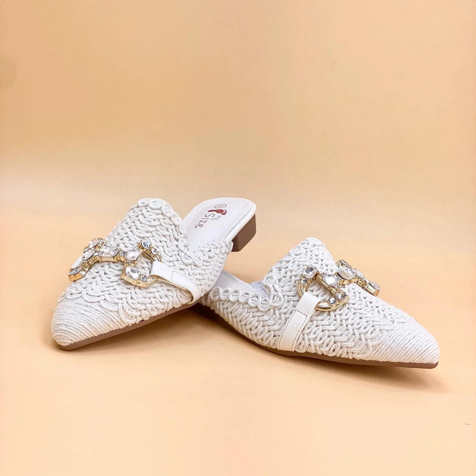 NEW , WOMEN SLIPPERS S22