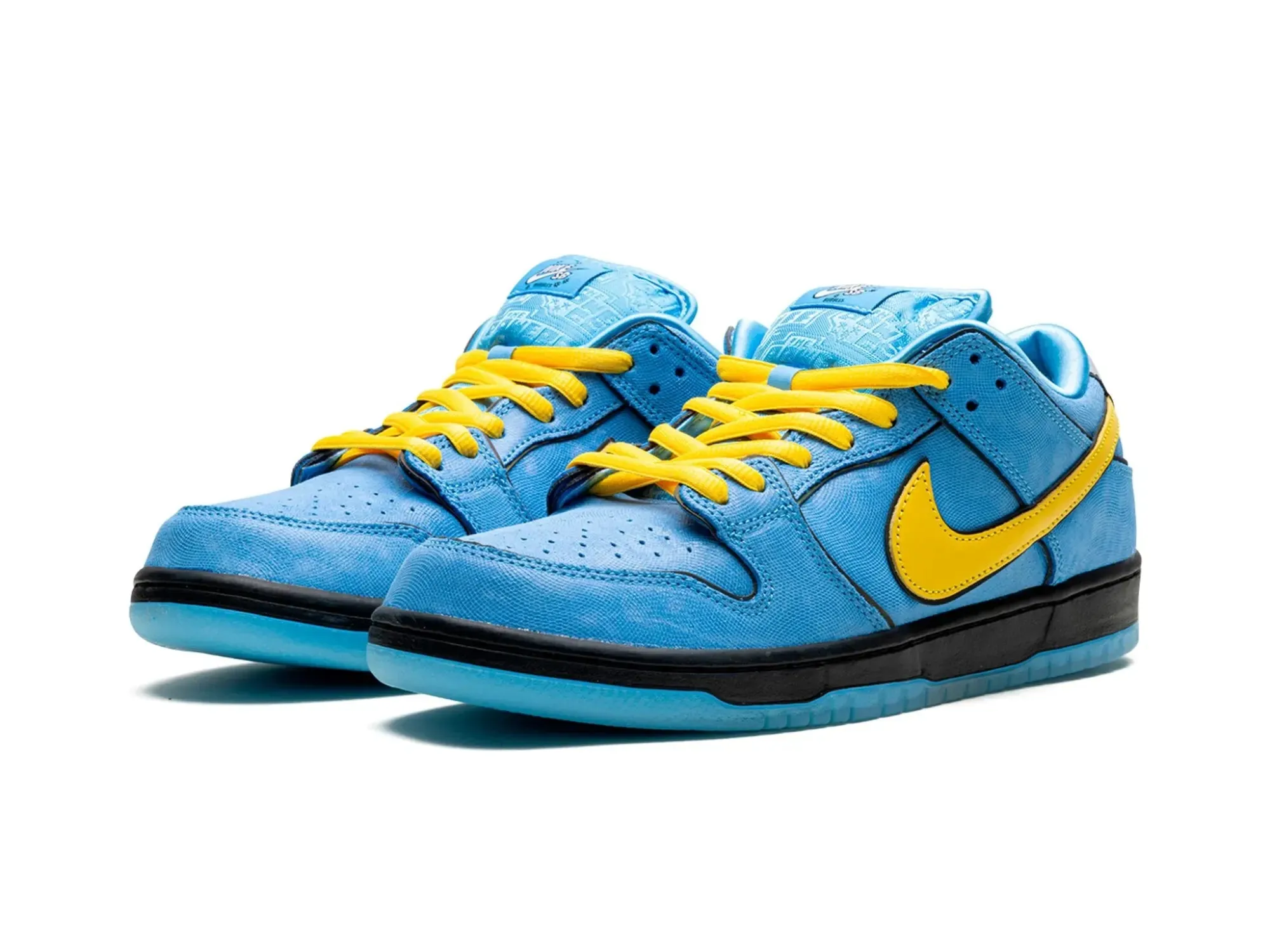 Nike SB Dunk Low The Powerpuff Girls "Bubbles"