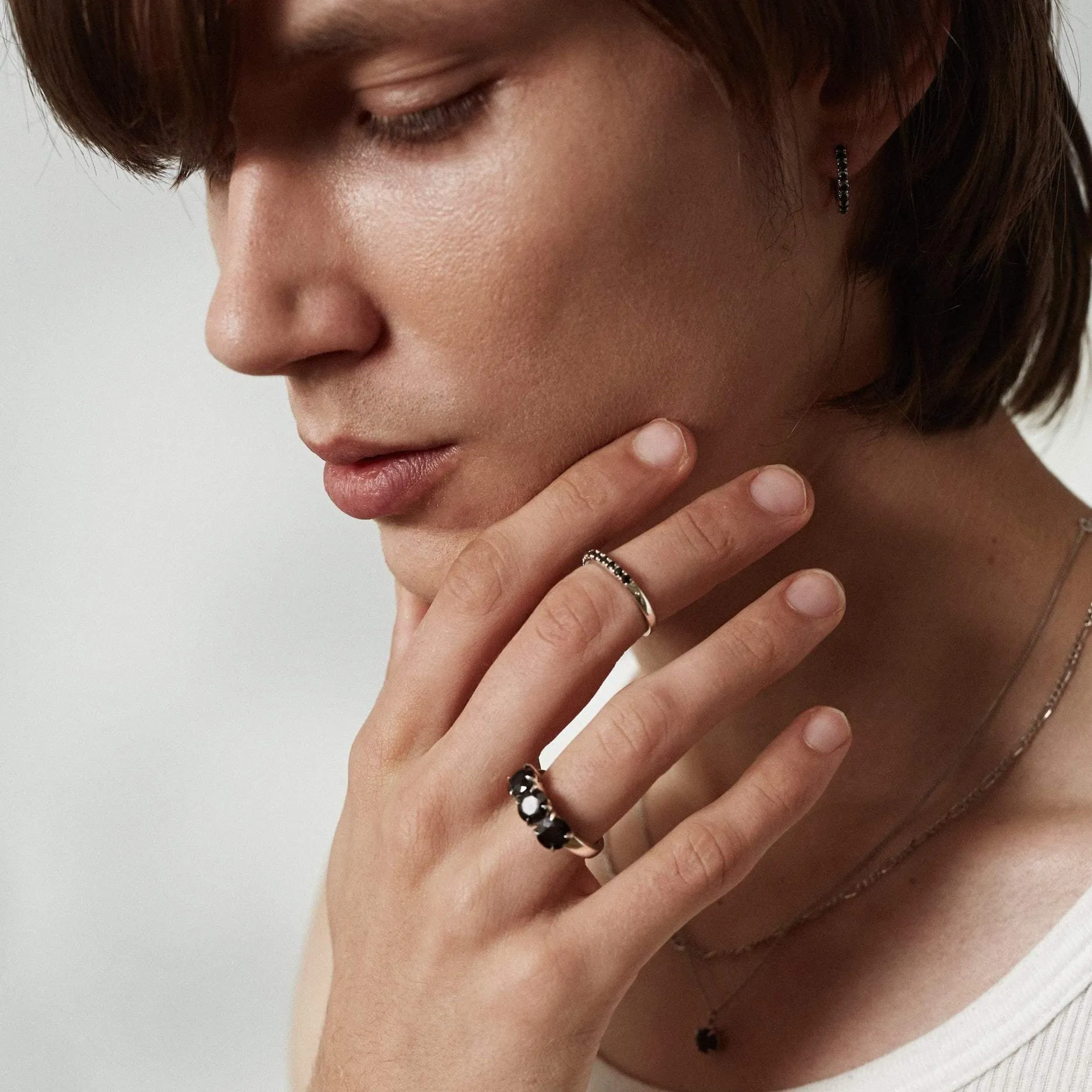 Nostalgia / Black Spinel   Silver / Ring