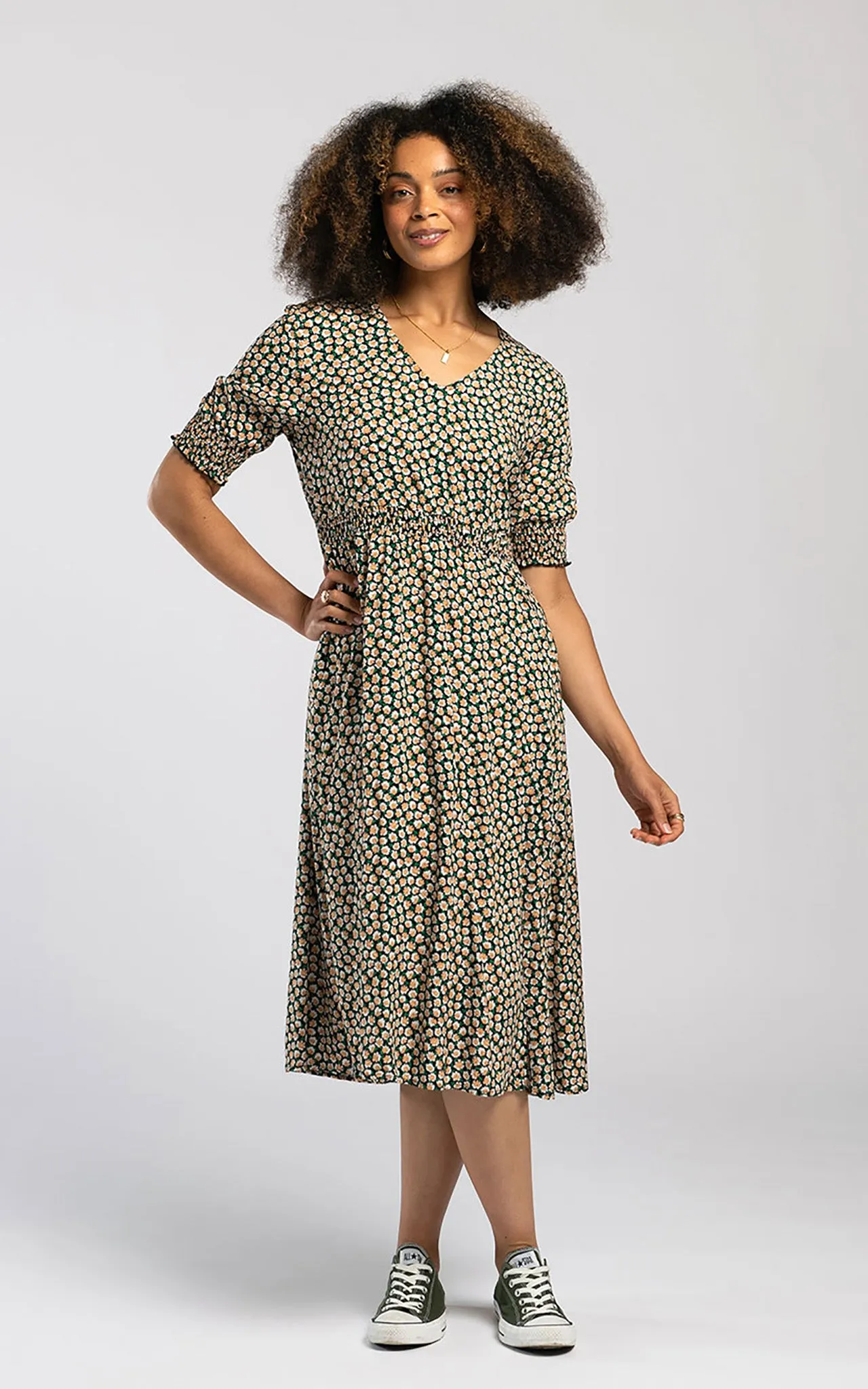 Pentlebay Clothing Shirred Waist Midi Dress In Ditsy Floral