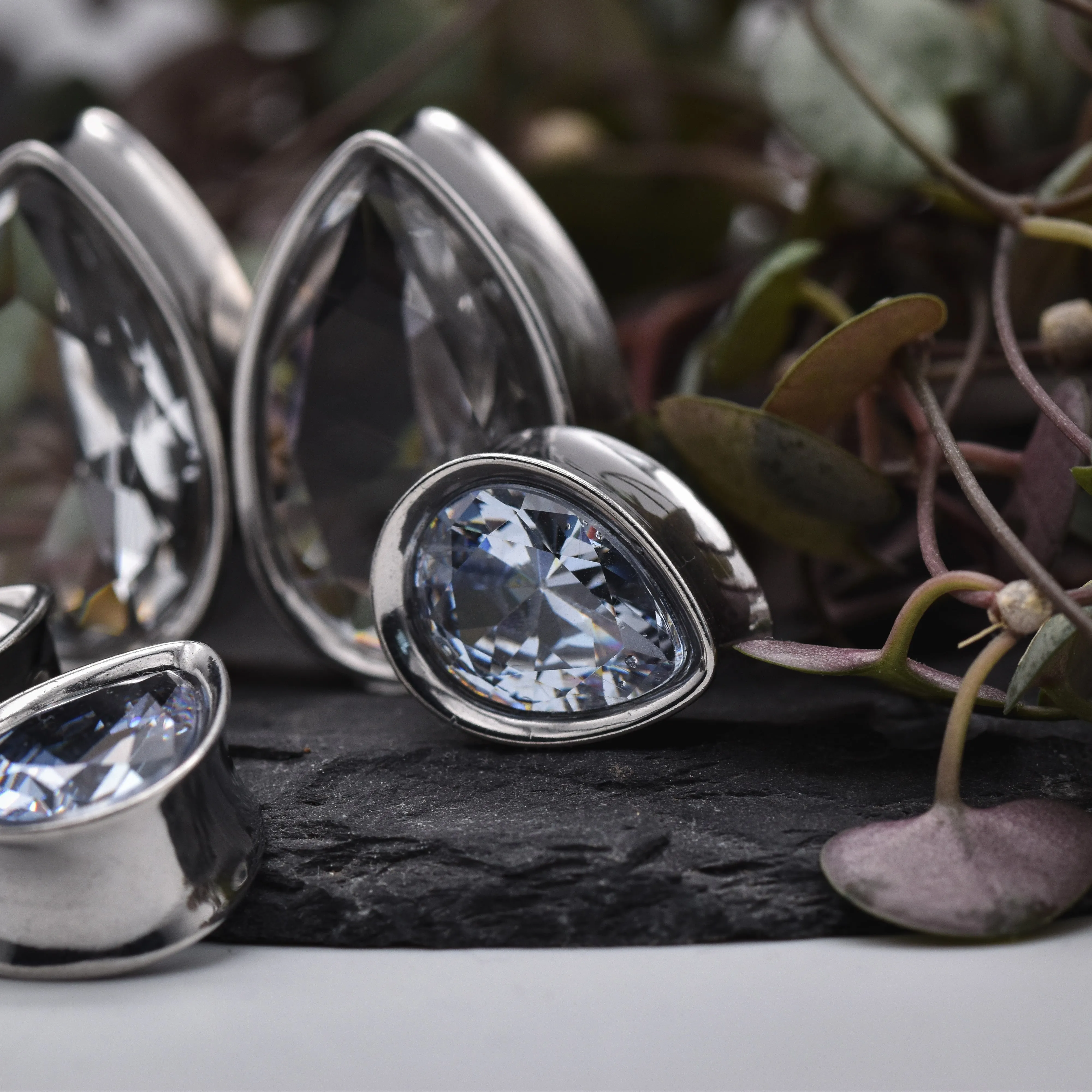 Silver Teardrop Crystal Tunnels