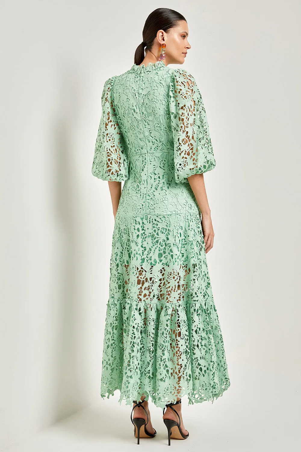 VESTIDO AVE RARA VERDE MAYA RENDA MIDI